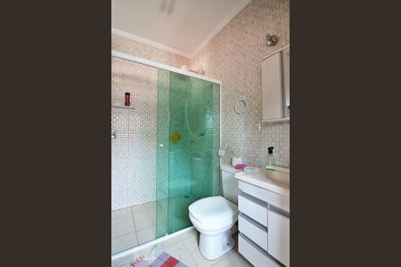 Casa à venda com 256m², 3 quartos e 2 vagasBanheiro Social 2 