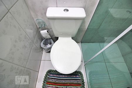 Casa à venda com 256m², 3 quartos e 2 vagasBanheiro do Quarto 1 - Suíte