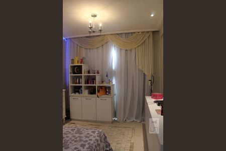 Casa de condomínio para alugar com 350m², 6 quartos e 2 vagasQuarto 3 - Suíte