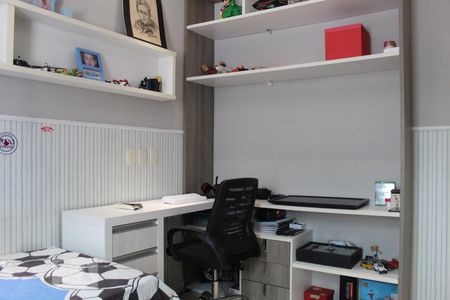 Casa de condomínio para alugar com 350m², 6 quartos e 2 vagasQuarto 2 - Suíte