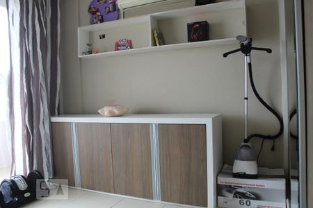 Casa de condomínio para alugar com 350m², 6 quartos e 2 vagasQuarto 4 - Suíte