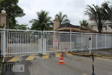 Casa de condomínio para alugar com 350m², 6 quartos e 2 vagasFachada do Condomínio