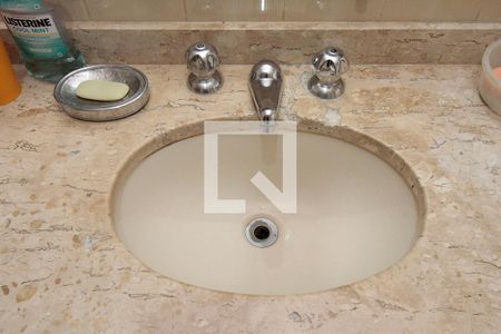 Apartamento para alugar com 200m², 3 quartos e 3 vagasBanheiro da Suíte 3