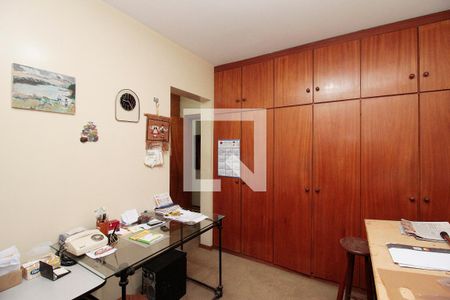 Apartamento para alugar com 200m², 3 quartos e 3 vagasSuíte 2