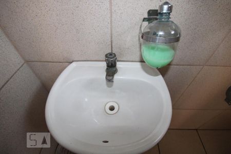 Casa à venda com 199m², 3 quartos e 2 vagasLavabo