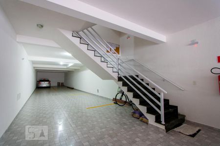Apartamento à venda com 90m², 2 quartos e 2 vagas Apartamento à venda com 90m², 2 quartos e 2 vagasGaragem