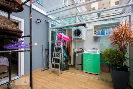 Apartamento à venda com 90m², 2 quartos e 2 vagas Apartamento à venda com 90m², 2 quartos e 2 vagasQuintal/Área de serviço