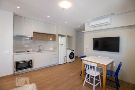 Sala/cozinha de kitnet/studio para alugar com 1 quarto, 49m² em Petrópolis, Porto Alegre