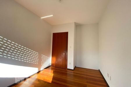 Apartamento à venda com 70m², 3 quartos e 1 vagaQuarto 3