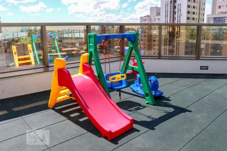 Apartamento à venda com 45m², 1 quarto e 1 vaga Apartamento à venda com 45m², 1 quarto e 1 vagaÁrea Comum - Playground