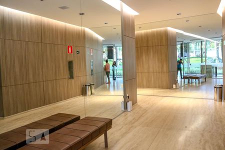 Apartamento à venda com 45m², 1 quarto e 1 vaga Apartamento à venda com 45m², 1 quarto e 1 vagaHall de Entrada