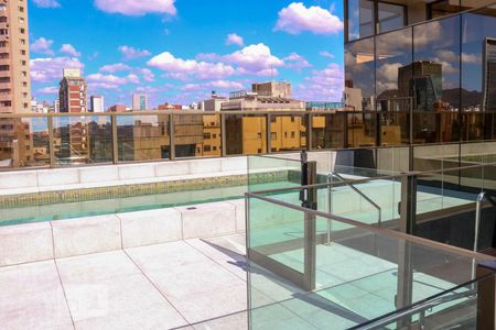 Apartamento à venda com 45m², 1 quarto e 1 vaga Apartamento à venda com 45m², 1 quarto e 1 vagaÁrea comum - Piscina