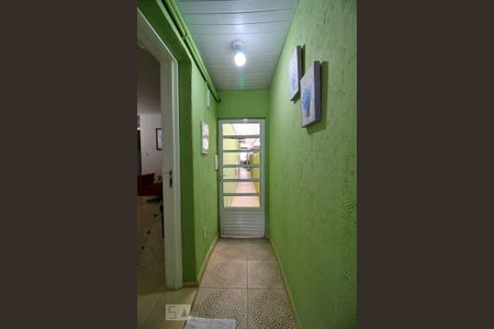 Casa para alugar com 241m², 3 quartos e 2 vagasHall