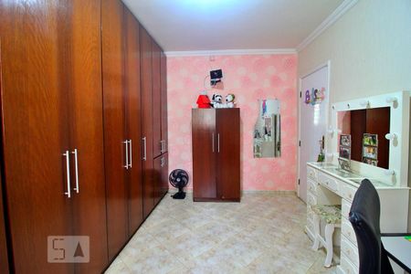 Casa para alugar com 241m², 3 quartos e 2 vagasQuarto 2