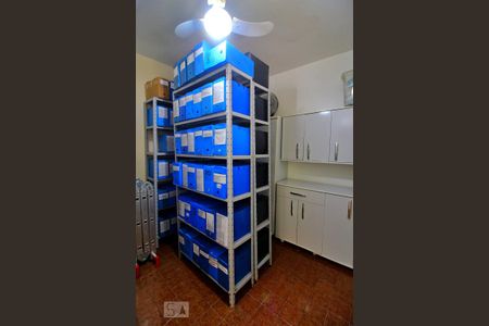 Casa para alugar com 241m², 3 quartos e 2 vagasQuarto de Serviço