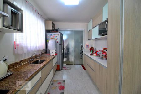 Casa para alugar com 241m², 3 quartos e 2 vagasCozinha