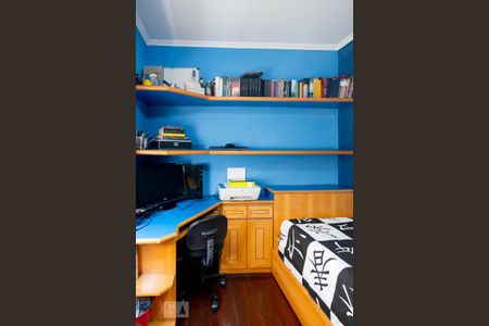 Casa à venda com 180m², 3 quartos e 4 vagas Casa à venda com 180m², 3 quartos e 4 vagasQuarto 2 - Suíte