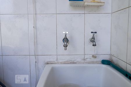 Casa à venda com 180m², 3 quartos e 4 vagas Casa à venda com 180m², 3 quartos e 4 vagasÁrea de Serviço / Churrasqueira