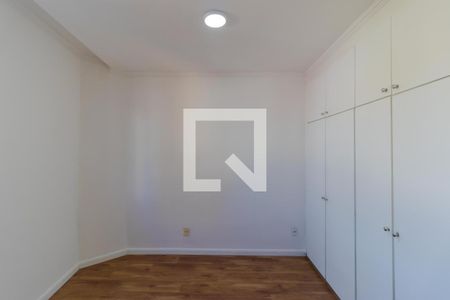 Apartamento à venda com 62m², 2 quartos e 1 vaga Apartamento à venda com 62m², 2 quartos e 1 vagaQuarto 02
