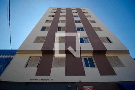 Apartamento à venda com 62m², 2 quartos e 1 vaga Apartamento à venda com 62m², 2 quartos e 1 vagaFachada