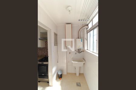 Apartamento à venda com 62m², 2 quartos e 1 vaga Apartamento à venda com 62m², 2 quartos e 1 vagaÁrea de Serviço