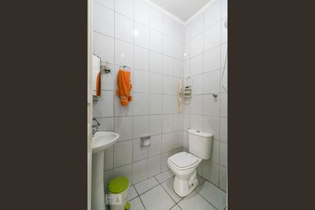 Casa à venda com 100m², 2 quartos e sem vagaBanheiro 2