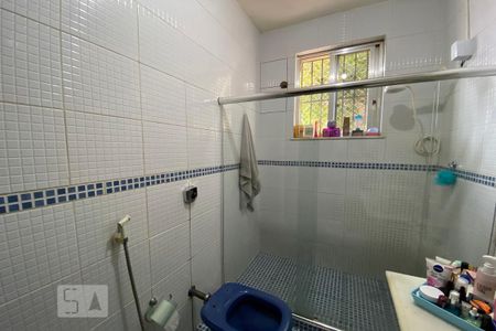 Apartamento à venda com 65m², 2 quartos e sem vaga Apartamento à venda com 65m², 2 quartos e sem vagaBanheiro