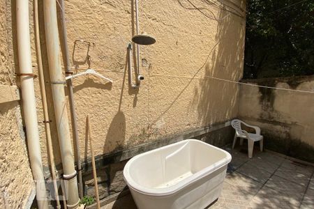 Apartamento à venda com 65m², 2 quartos e sem vaga Apartamento à venda com 65m², 2 quartos e sem vagaÁrea de Serviço