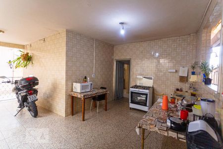 Casa à venda com 320m², 4 quartos e 5 vagasÁrea de Serviço 1