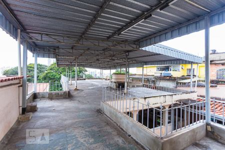 Casa à venda com 320m², 4 quartos e 5 vagasTerraço