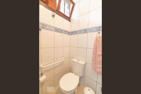 Casa à venda com 450m², 6 quartos e 6 vagas Casa à venda com 450m², 6 quartos e 6 vagasBanheiro