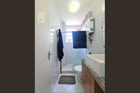 Apartamento à venda com 55m², 2 quartos e 1 vaga Apartamento à venda com 55m², 2 quartos e 1 vagaBanheiro Social