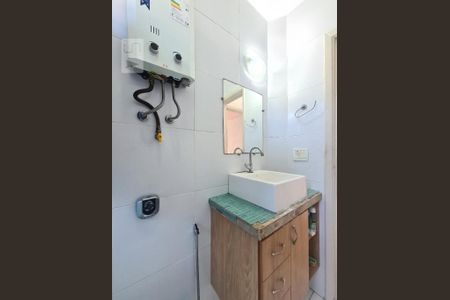 Apartamento à venda com 55m², 2 quartos e 1 vaga Apartamento à venda com 55m², 2 quartos e 1 vagaBanheiro Social