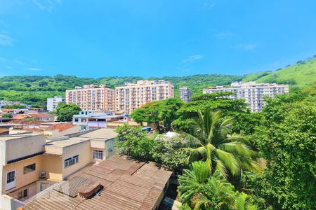 Apartamento à venda com 55m², 2 quartos e 1 vaga Apartamento à venda com 55m², 2 quartos e 1 vagaVista