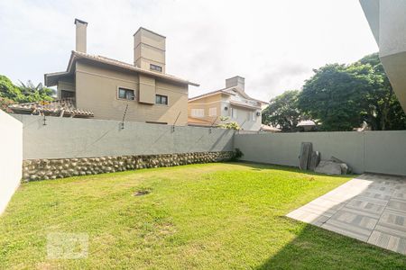 Casa de condomínio à venda com 506m², 3 quartos e 3 vagasQuintal