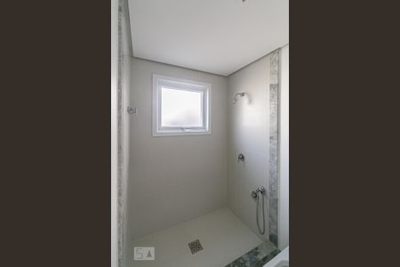 Casa de condomínio à venda com 506m², 3 quartos e 3 vagasBanheiro do Quarto 2