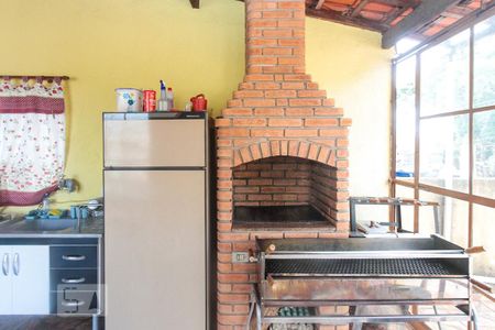 Casa à venda com 350m², 3 quartos e 3 vagas Casa à venda com 350m², 3 quartos e 3 vagasEspaço Gourmet