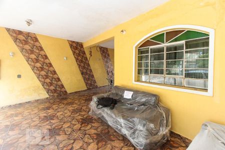 Casa à venda com 350m², 3 quartos e 3 vagas Casa à venda com 350m², 3 quartos e 3 vagasGaragem