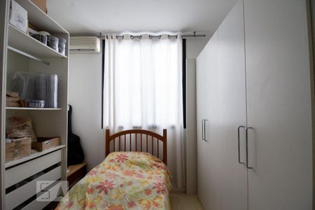 Apartamento à venda com 180m², 3 quartos e 2 vagas Apartamento à venda com 180m², 3 quartos e 2 vagasQuarto 2
