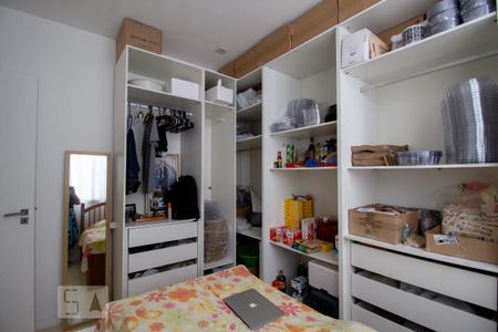 Apartamento à venda com 180m², 3 quartos e 2 vagas Apartamento à venda com 180m², 3 quartos e 2 vagasQuarto 2