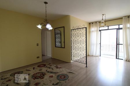 Sala de apartamento à venda com 3 quartos, 107m² em Campo Belo, São Paulo