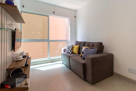 Sala de kitnet/studio para alugar com 1 quarto, 35m² em Centro, Curitiba