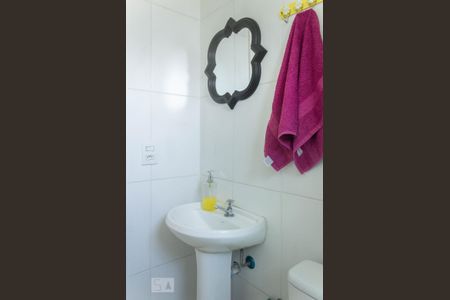 Apartamento para alugar com 65m², 3 quartos e 1 vaga Apartamento para alugar com 65m², 3 quartos e 1 vagaBanheiro
