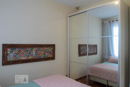 Apartamento à venda com 137m², 3 quartos e 1 vaga Apartamento à venda com 137m², 3 quartos e 1 vagaQuarto 2 - Suíte