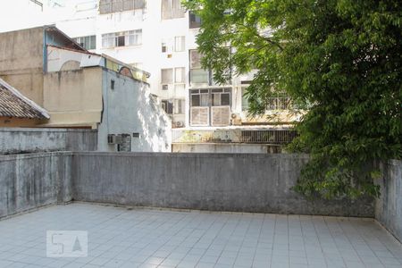 Apartamento à venda com 137m², 3 quartos e 1 vaga Apartamento à venda com 137m², 3 quartos e 1 vagaÁrea Comum - Playground