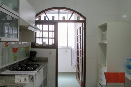 Apartamento à venda com 137m², 3 quartos e 1 vaga Apartamento à venda com 137m², 3 quartos e 1 vagaCozinha