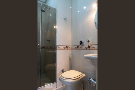 Apartamento à venda com 137m², 3 quartos e 1 vaga Apartamento à venda com 137m², 3 quartos e 1 vagaBanheiro Social