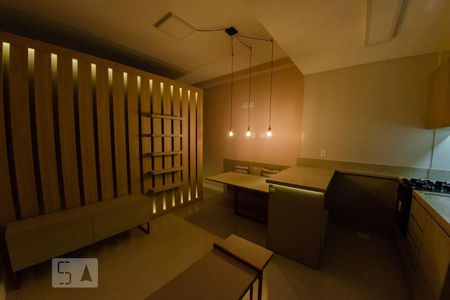 Sala de apartamento para alugar com 1 quarto, 37m² em Pantanal, Florianópolis