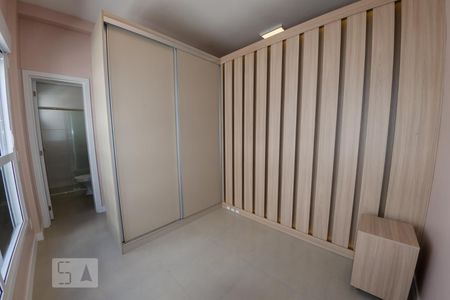Quarto de apartamento para alugar com 1 quarto, 37m² em Pantanal, Florianópolis
