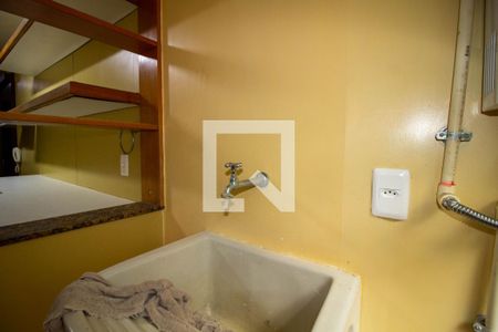 Apartamento à venda com 80m², 2 quartos e 1 vaga Apartamento à venda com 80m², 2 quartos e 1 vagaÁrea de Serviço